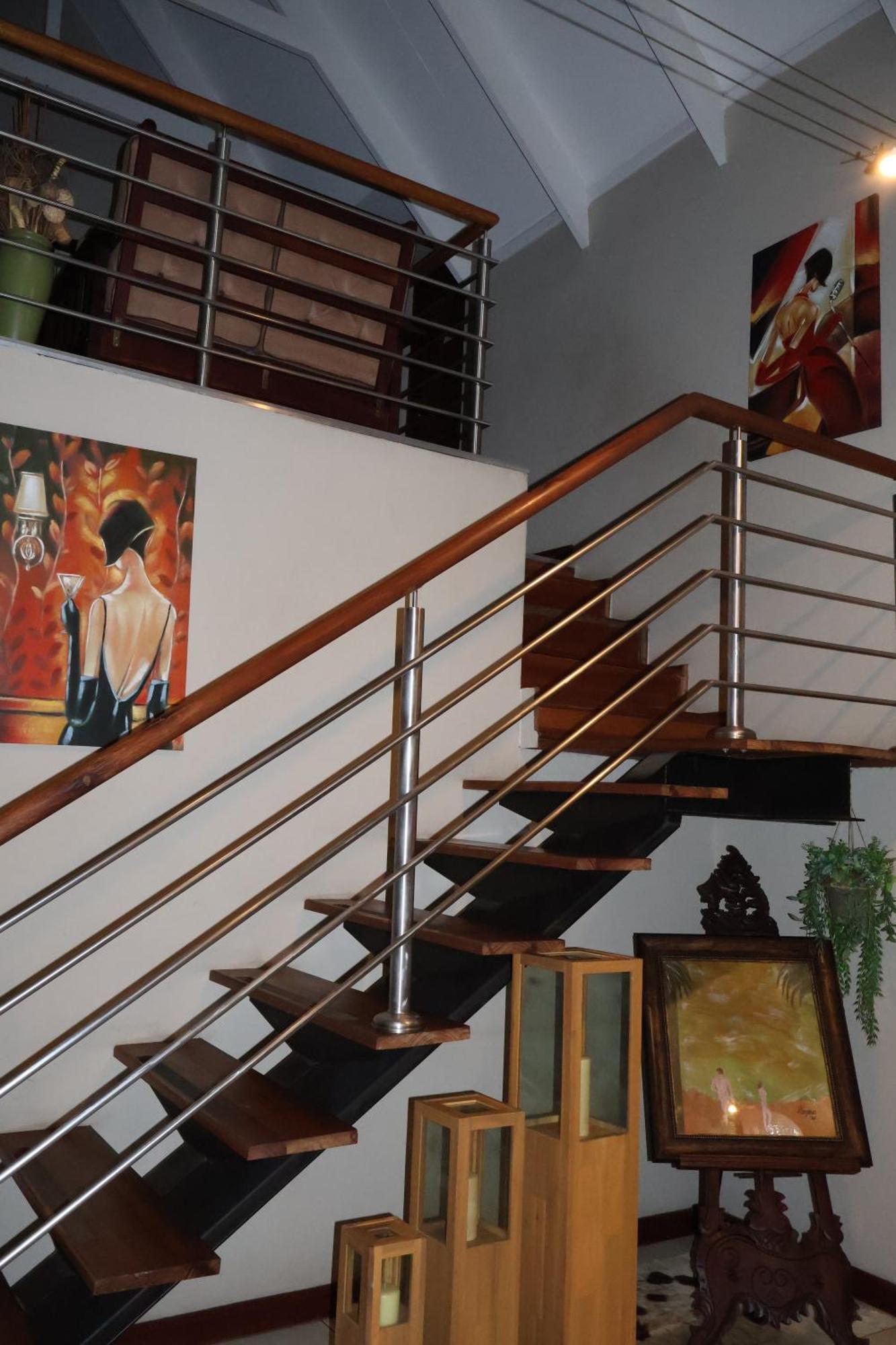 The Leopard Tree Bed & Breakfast Polokwane Dış mekan fotoğraf