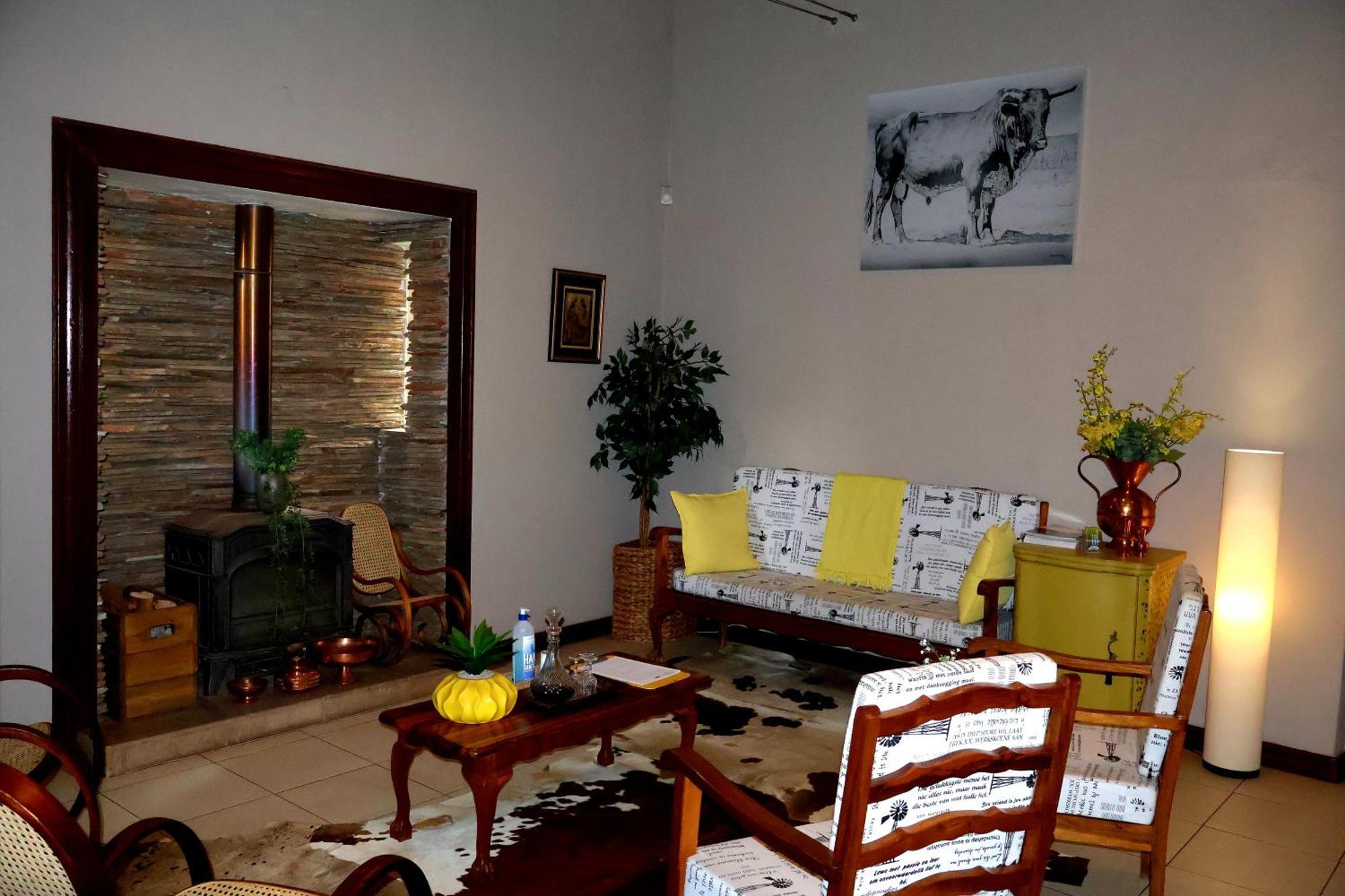 The Leopard Tree Bed & Breakfast Polokwane Dış mekan fotoğraf